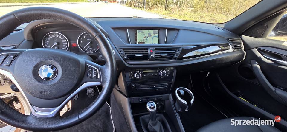 BMW X1 XLine 2015 sDrive 20 diesel Bezwypadkowy 2000cm3 Pomiechówek sprzedam