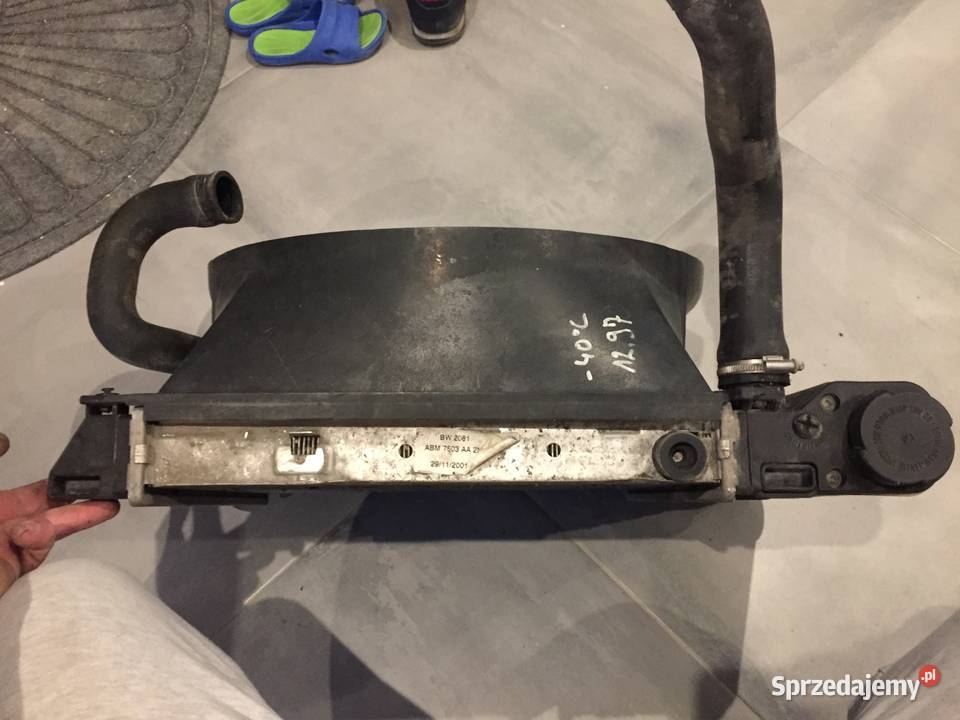 Chłodnica wody BMW E30 318i 18 90r