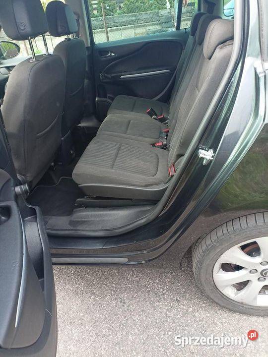 Super stan Opel Zafira 7 osobowy Rok produkcji 2013 Siewierz sprzedam