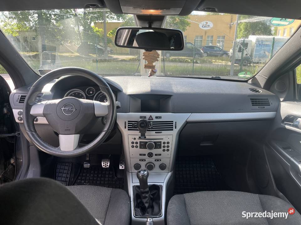 Opel Astra GTC 20 TURBO 235000km Gorzów Wielkopolski