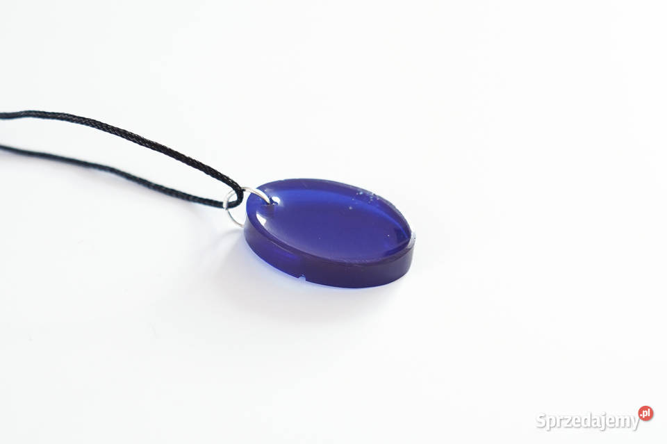 Niebieski owalny wisiorek 25 ręcznie zrobiony