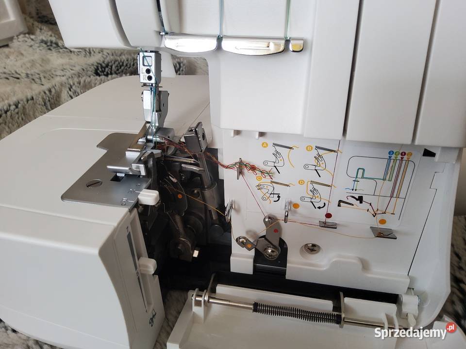 Owerlok Singer S14954 sprzedam