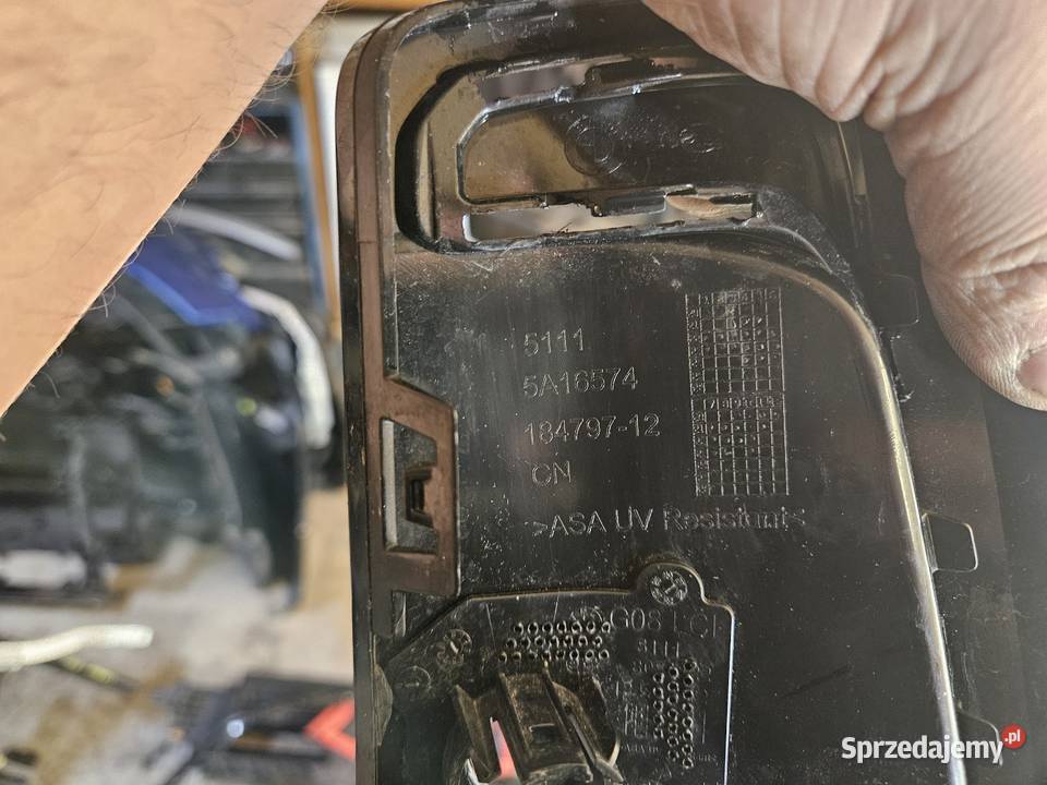 BMW IX3 G08 KRATKA PRAWA ZDERZAKA PRZÓD PRZEDNIA Międzychód