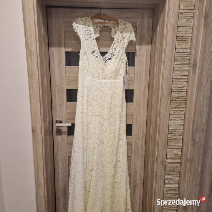 Długa suknia firmy IVYOAK wielkopolskie Poznań