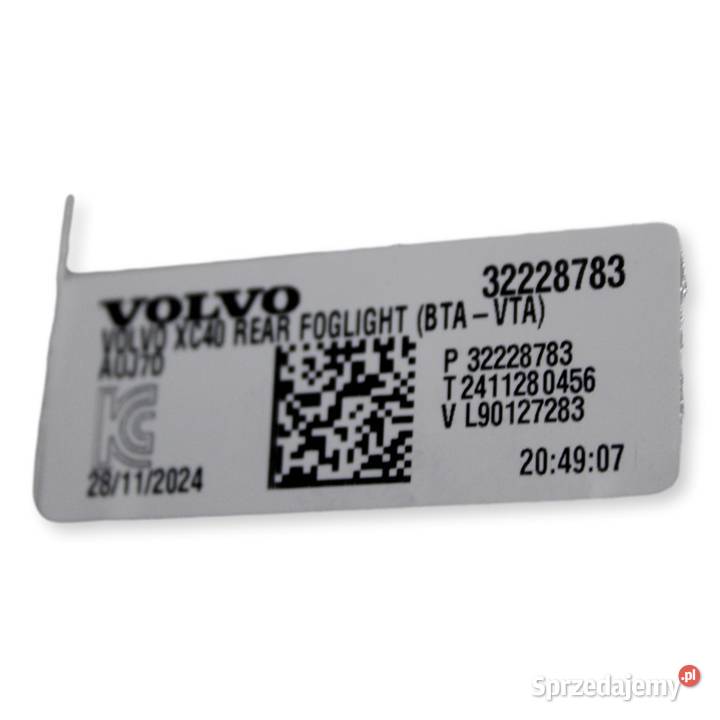 VOLVO C40 EX40 XC40 prawy reflektor Motoryzacja Bielany Wrocławskie