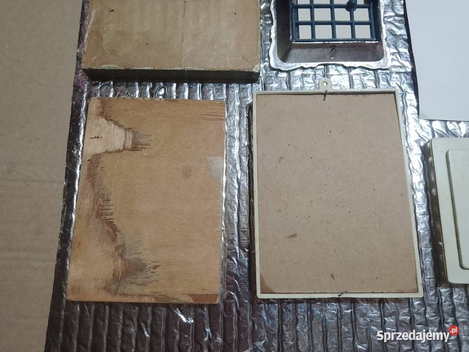 ObrazkiObrazy ŚwiętePRL8 sztukZawieszki wymienne Świdnik