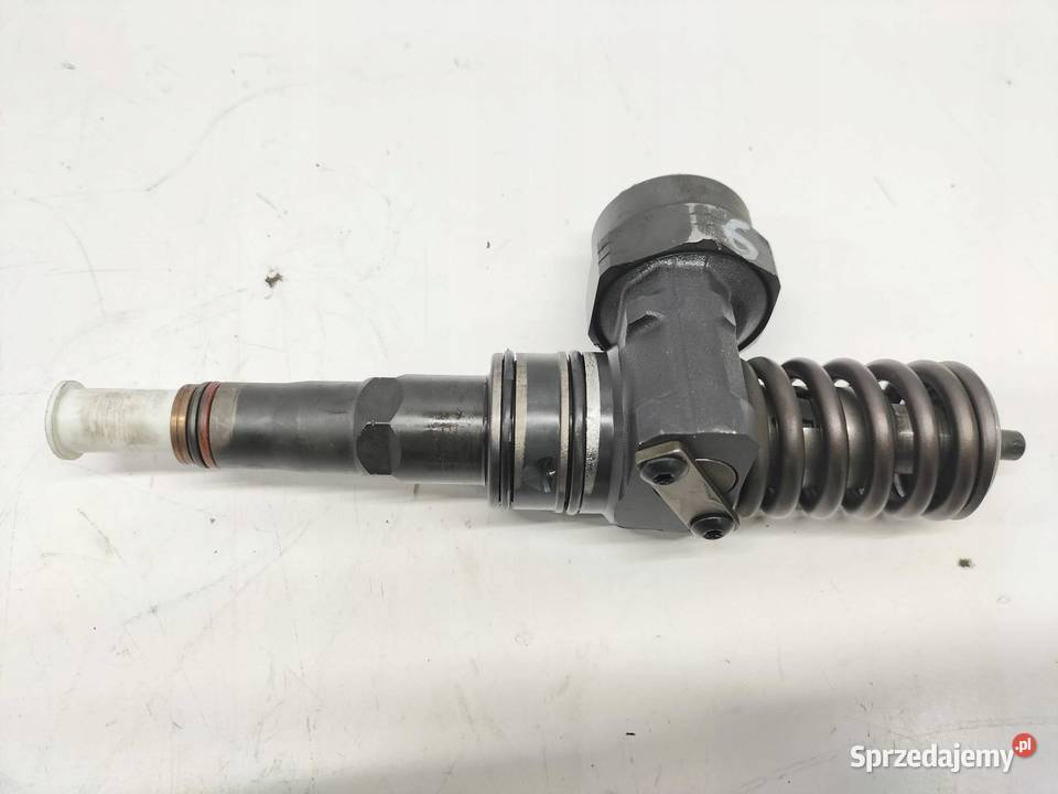 POMPOWTRYSKIWACZ 038130073AC 0414720029 19 TDI