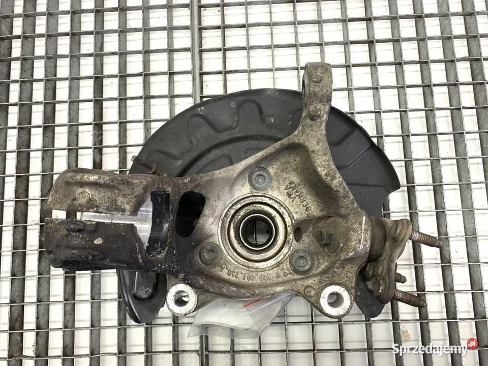 ZWROTNICA PRAWY PRZÓD SKODA OCTAVIA III 20 184