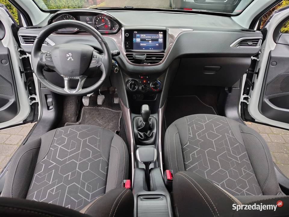 Peugeot 2008 16Benzyna benzyna HAK Perła Zadbany Sompolno