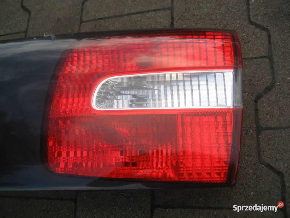 volvo v40 lift 0004r blenda klapy bagażnika Rakoniewice