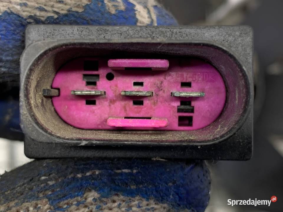 WENTYLATOR CHŁODNICY VW GOLF IV 19 115 osobowe