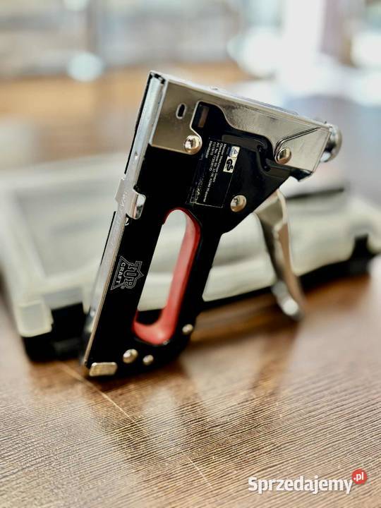 Zszywacz HandTacker TopCraft w Walizce warmińsko-mazurskie sprzedam