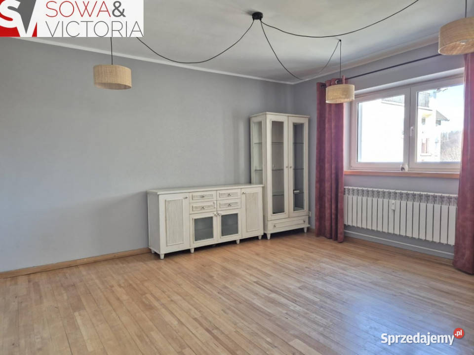 Dwupoziomowe mieszkanie z garażem Wynajem dolnośląskie Szczawno-Zdrój