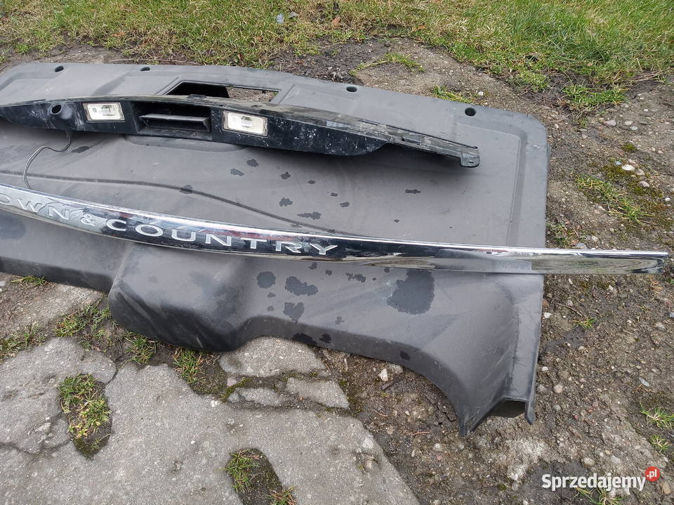 Listwy chromowane chrysler town country Sławno