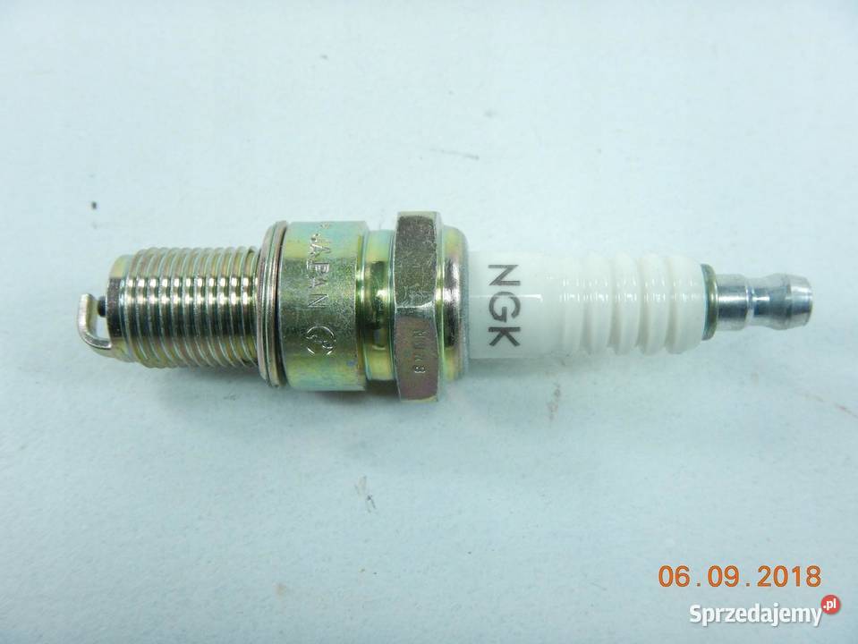 ŚWIECA ZAPŁONOWA MITSUBISHI L300 LANCER IV V osobowe