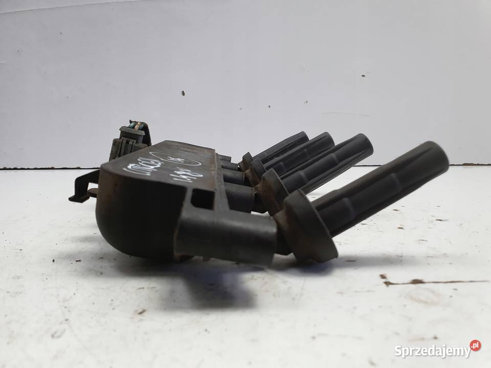 CEWKA ZAPŁONOWA Citroen C3 14 8V 9635864980 Pozostałe Rudka