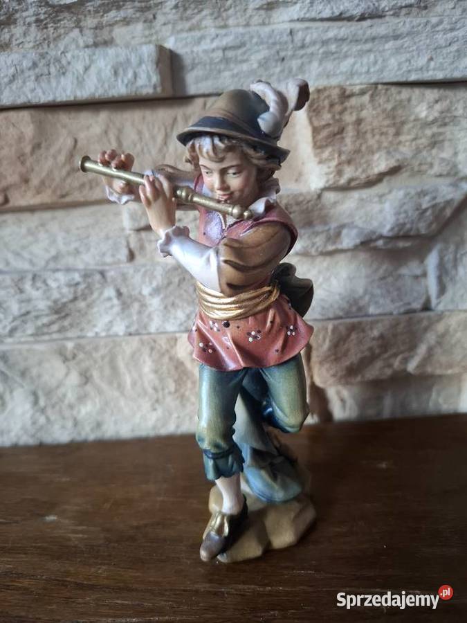 Rzeźby z drewna piękne malowane