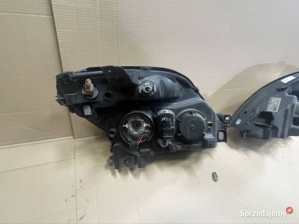 Reflektor lampa przód lewa prawa renault scenic osobowe Szczecin