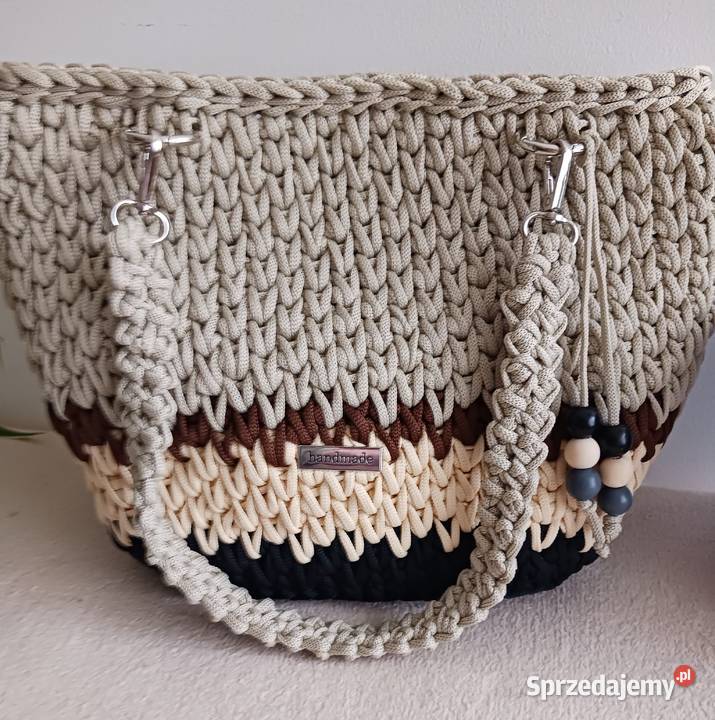 Sprzedam torebkę recznie robiona 32cm Janowo sprzedam