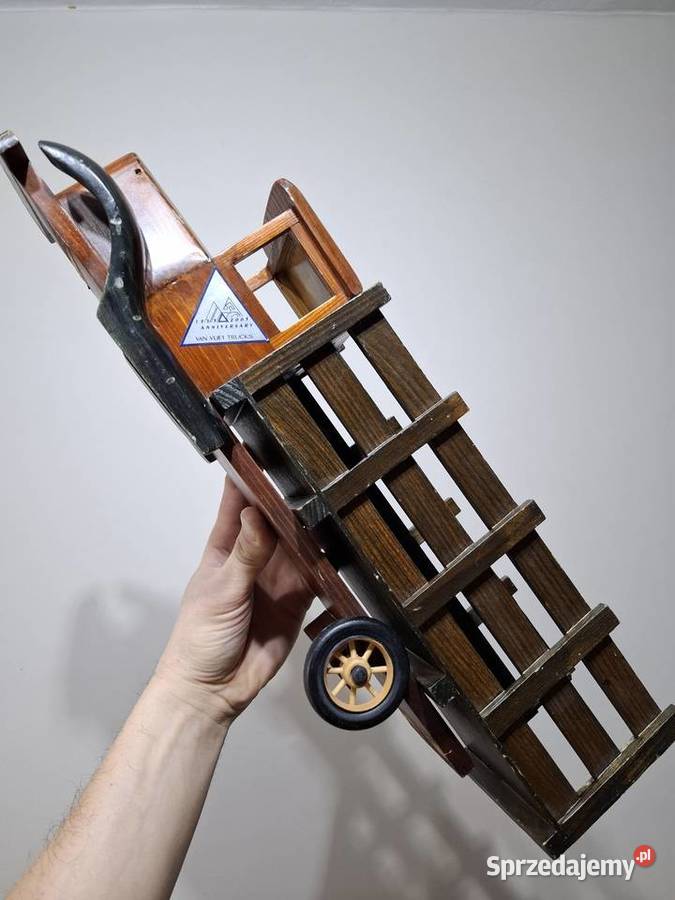 Samochód drewniany kolekcjonerski dekoracyjny Kraków