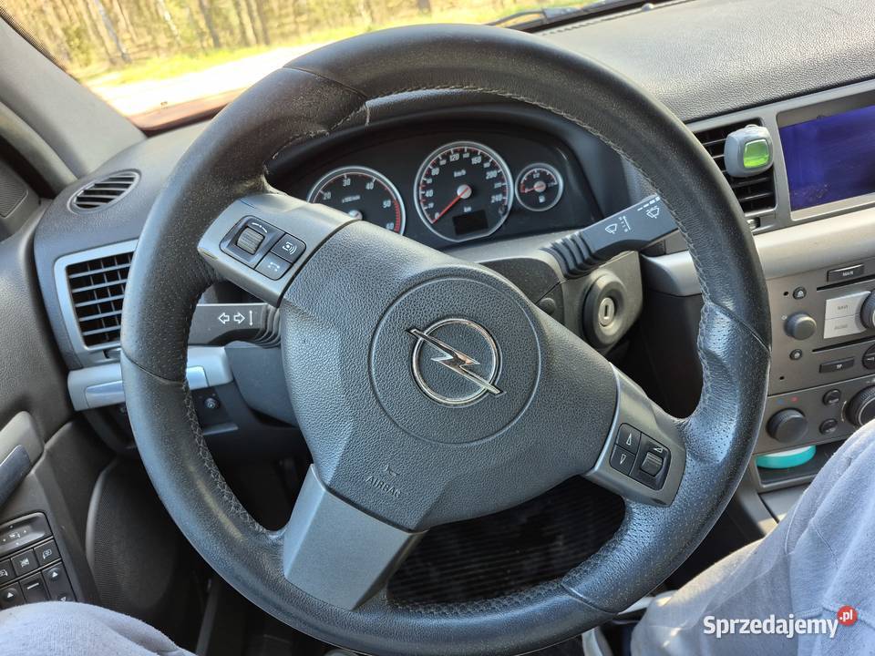Sprzedam ładny zadbany Opel Signum 150KM Sulejówek