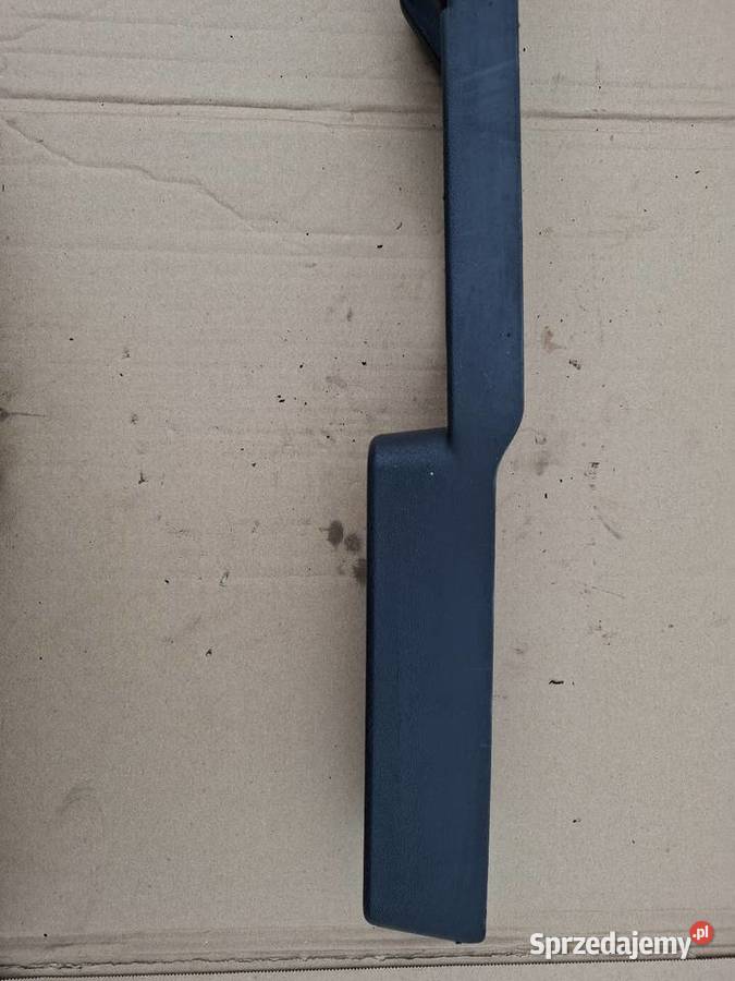 Tunel środkowy plastikowy Fiat 126p Maluch osobowe Strzelce Opolskie sprzedam