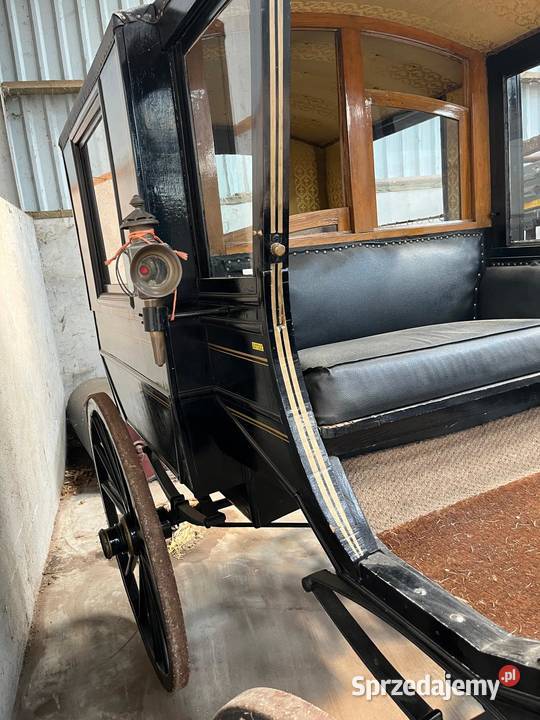 Bryczką konną Tawęcino