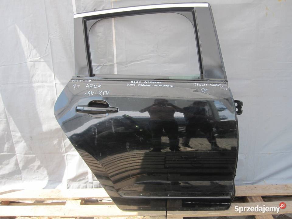 PEUGEOT 3008 I 12r drzwi prawy tył