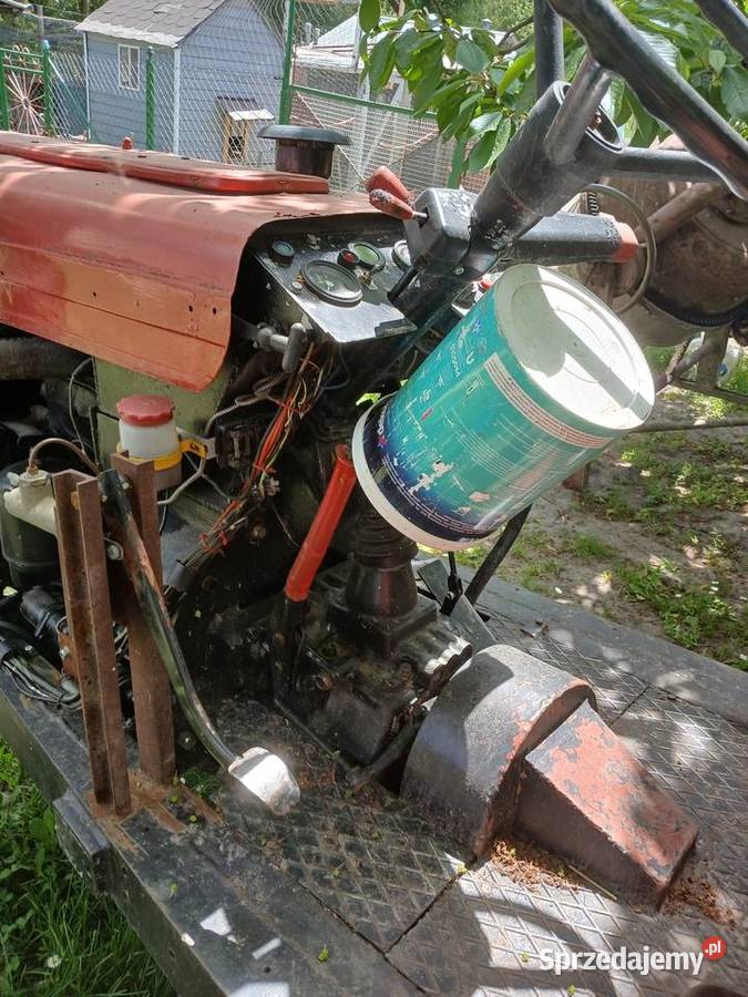 Traktor sam z silnikiem c328 zamiana na żuka Rejowiec sprzedam