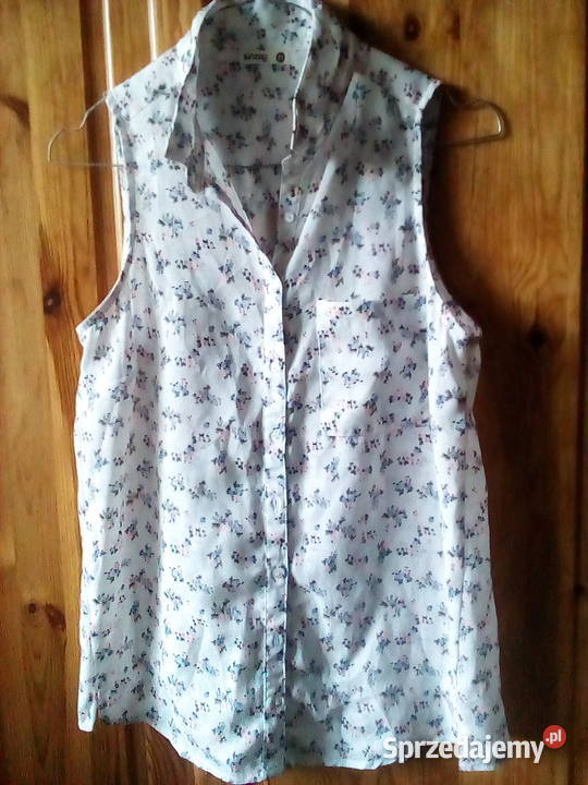 Bluzka w kwiaty zapinana na guzki z Rozmiar 38(M)