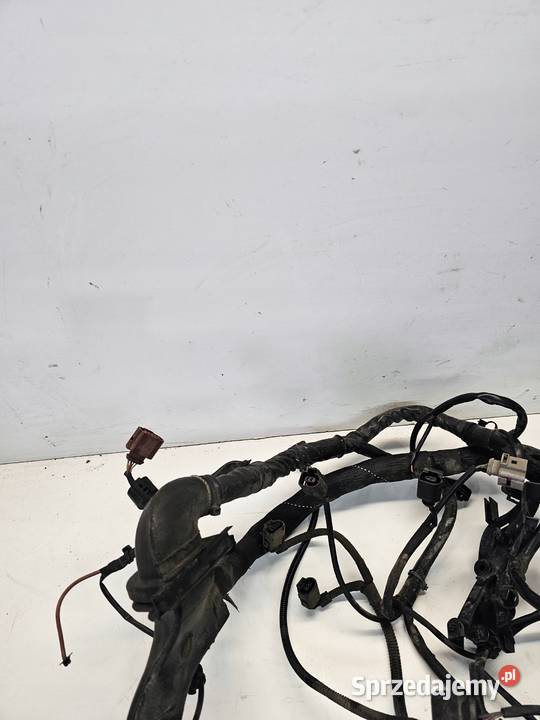 WIĄZKA INSTALACJA SILNIKA AUDI A6 C6 20 TFSI Materiały instalacyjne Przystajń