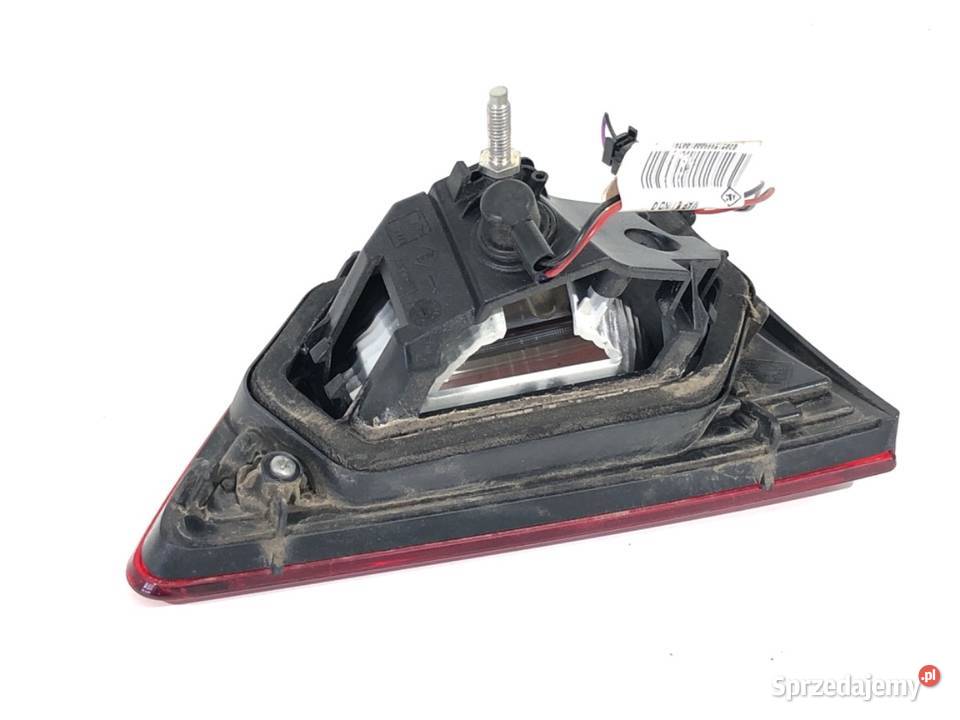 LAMPA TYŁ PRAWA WEWNĘTRZNA RENAULT CLIO IV