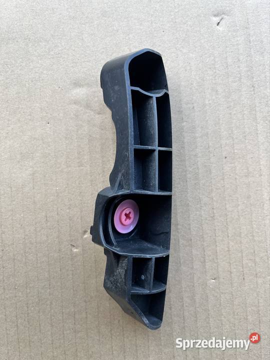 ŚLIZG ZDERZAKA TYŁ LEWY TOYOTA RAV4 IV osobowe wielkopolskie Międzychód sprzedam