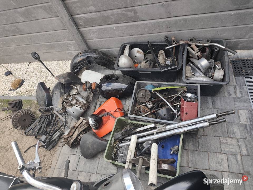 Wsk 125 zarejestrowana dużo części Nekla