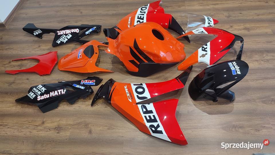 Owiewki czacha pług szyba Honda CBR 1000rr sc59
