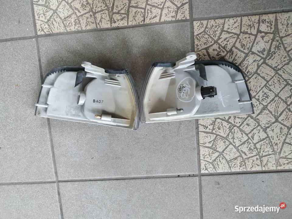 Honda Accord 1989 1990 1993 pozycja prawa