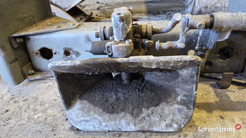 Zaczep przyczepy sprzęg podramówka Gliwice