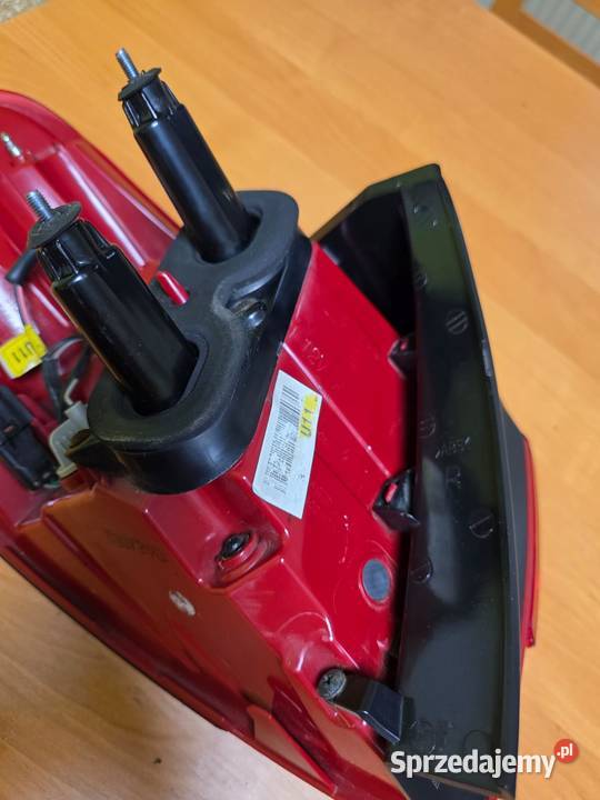 kia sorento III 3 lampa prawy tył oryginał śląskie Kobyla
