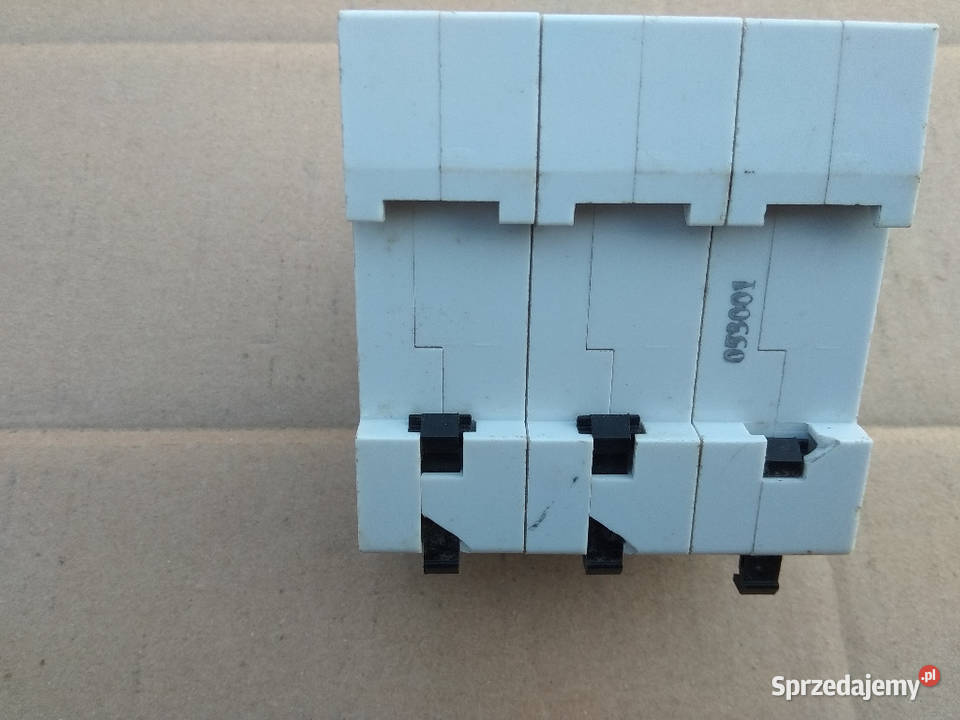 Legrand Rozłącznik bezpiecznikowy R 303 35 A 3P Elbląg sprzedam