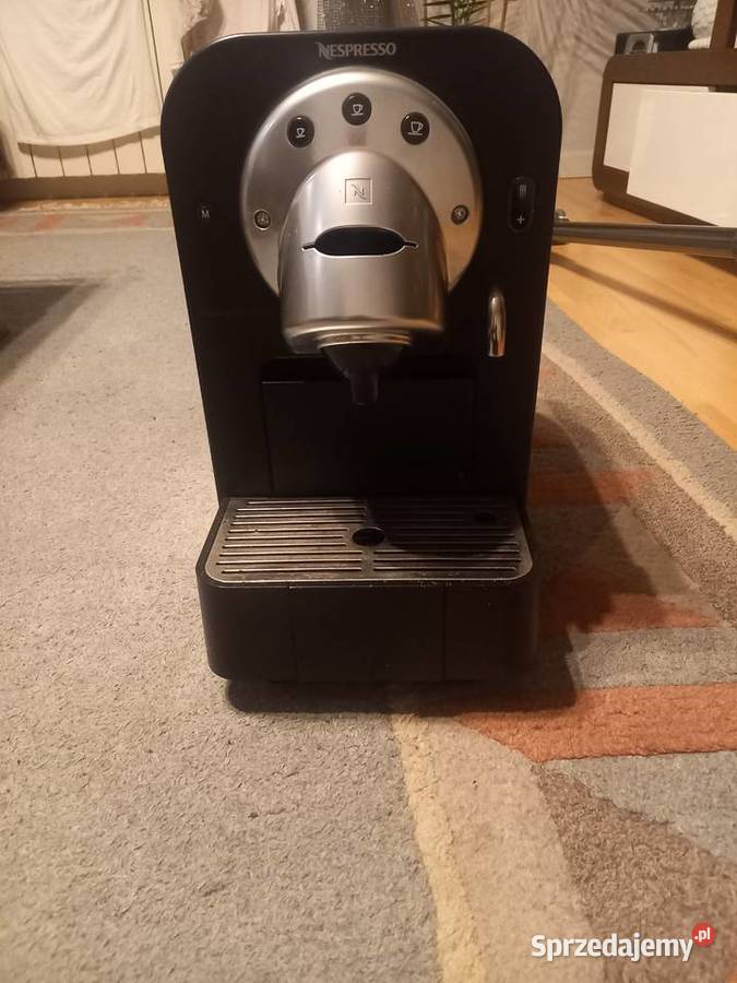 Sprzedam Ekspres ciśnieniowy Nespresso Boronów