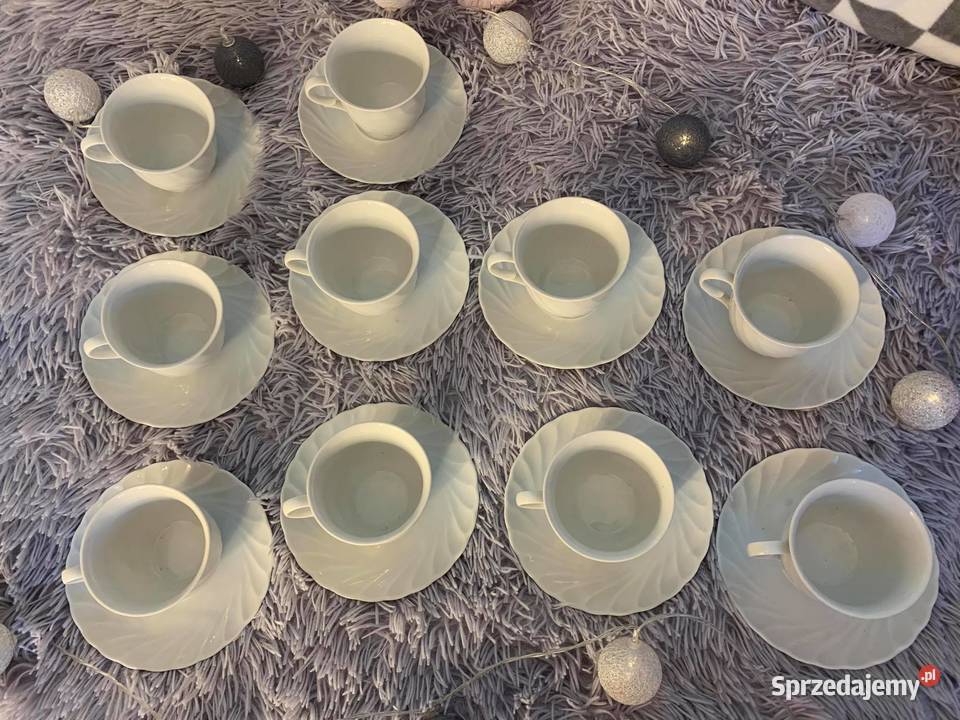 Aż 3 zestawy filiżanek HIT Jasło sprzedam
