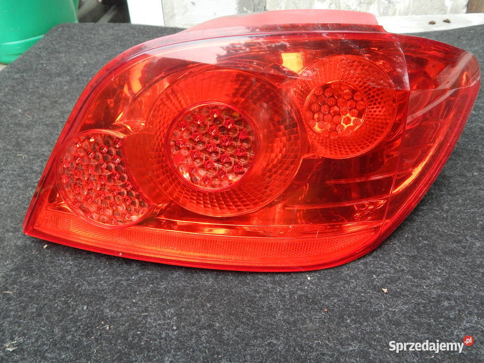 PEUGEOT 307 HB LAMPA PRAWA TYŁ TYLNA LIFT EUROPA prawe mazowieckie Warszawa