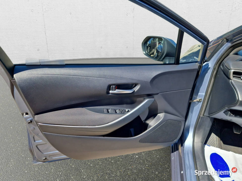 Toyota Corolla 15 Comfort Z polskiego salonu Z ASR (kontrola trakcji) Warszawa sprzedam