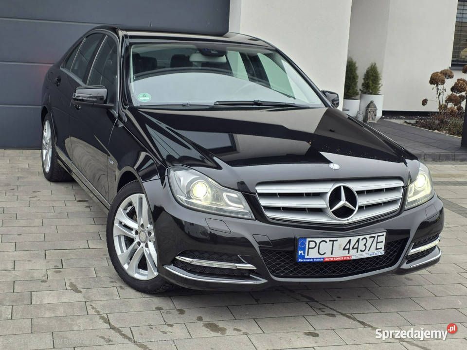 Mercedes C 250 AVANTGARDE niski przebieg 88195 z Zarejestrowany w Polsce Mercedes-Benz Czarnków