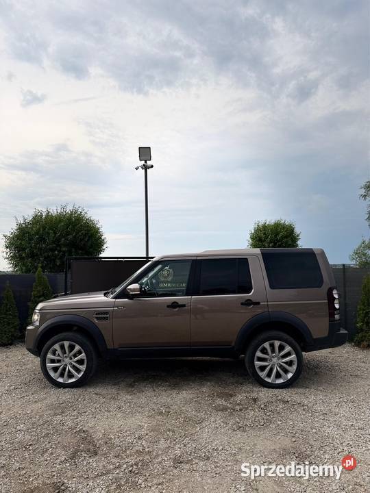 Land Rover Discovery IV 2015r 4X4 30 V6 210 187 Śrem