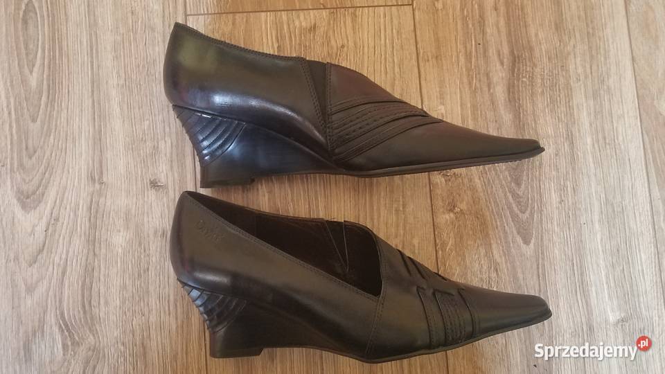 Buty pantofle Caprice 3637 235 skórzane czarne Białystok
