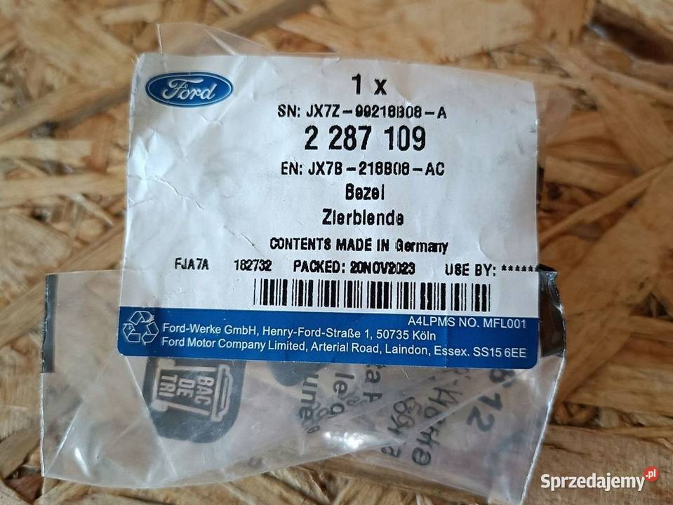 FORD FOCUS 18 ZAŚLEPKA KLAMKI DRZWI PRZEDNICH I Pleszew