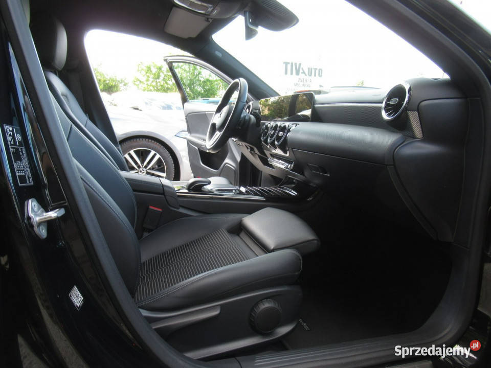 Mercedes A 200 BEZWYPADKOWY Duże ekrany asystent pasa ruchu Warszawa