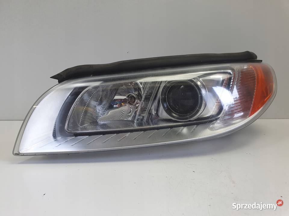 Volvo V70 XC70 III S80 II PRZEDNIA LAMPA LEWA Janów