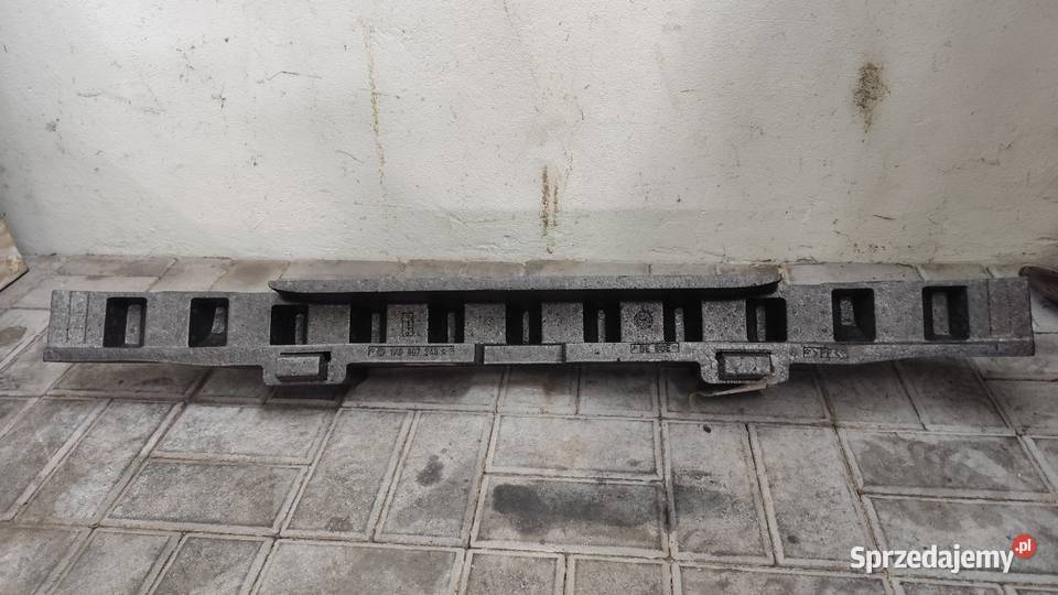 Absorber Zderzaka przedniego VW Golf V NOWY Pruszków